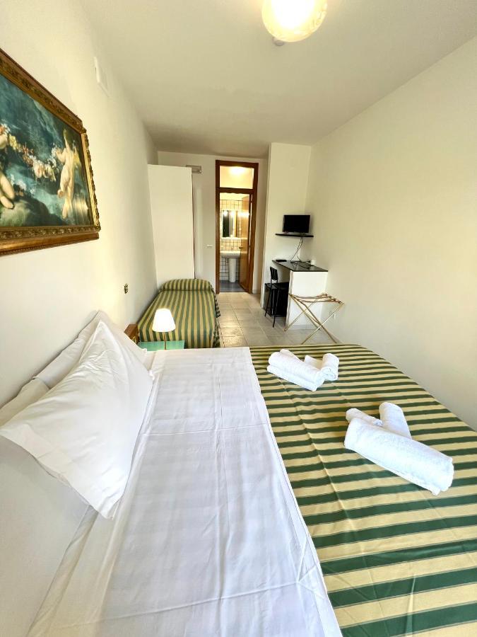 Hotel Minerva โอตรันโต ภายนอก รูปภาพ