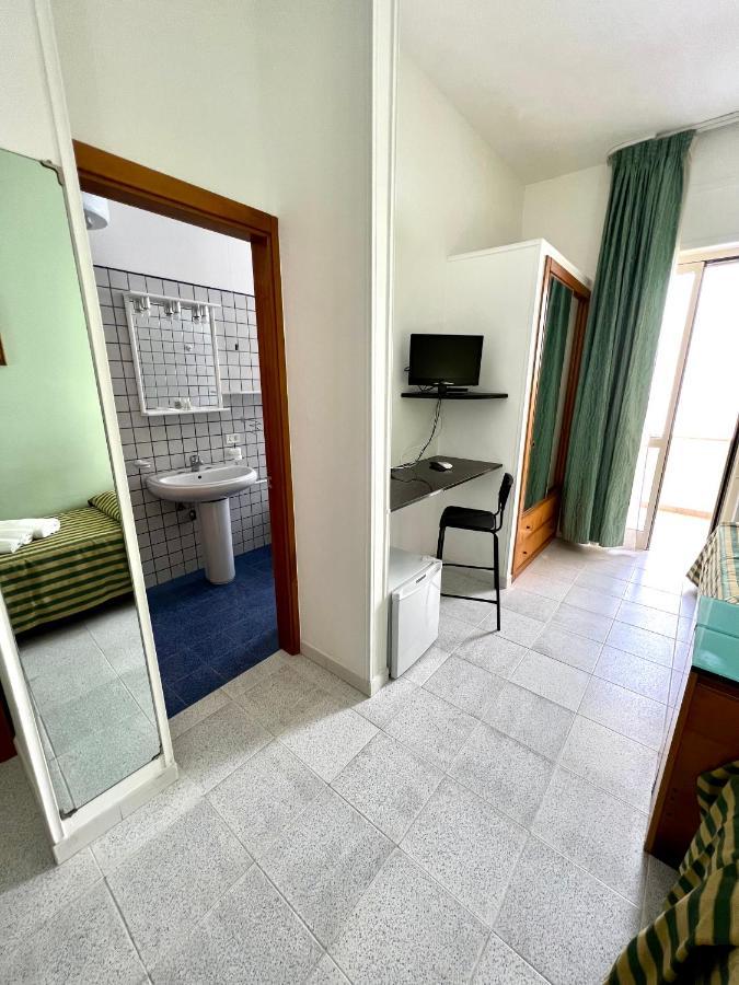 Hotel Minerva โอตรันโต ภายนอก รูปภาพ