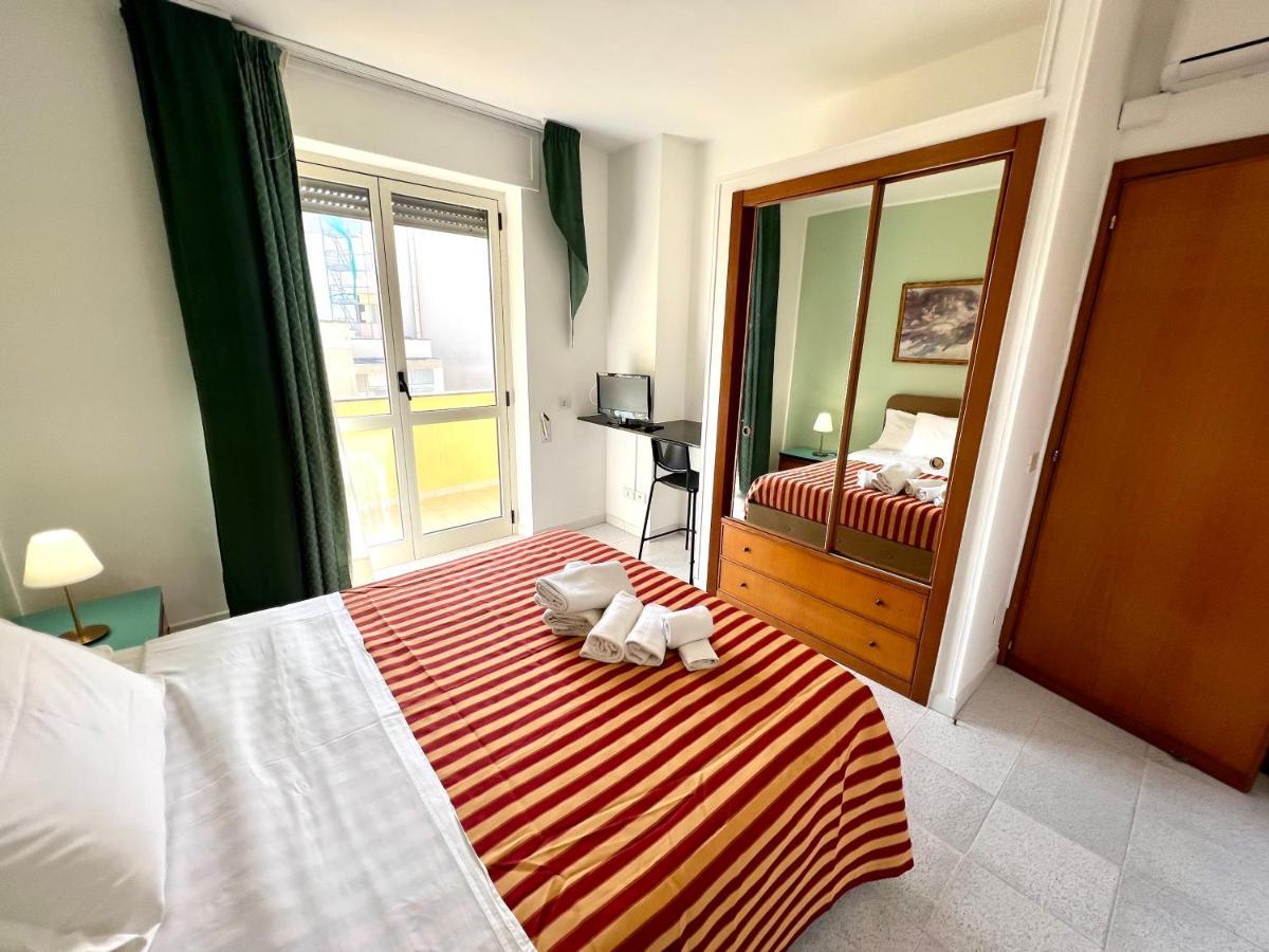 Hotel Minerva โอตรันโต ภายนอก รูปภาพ