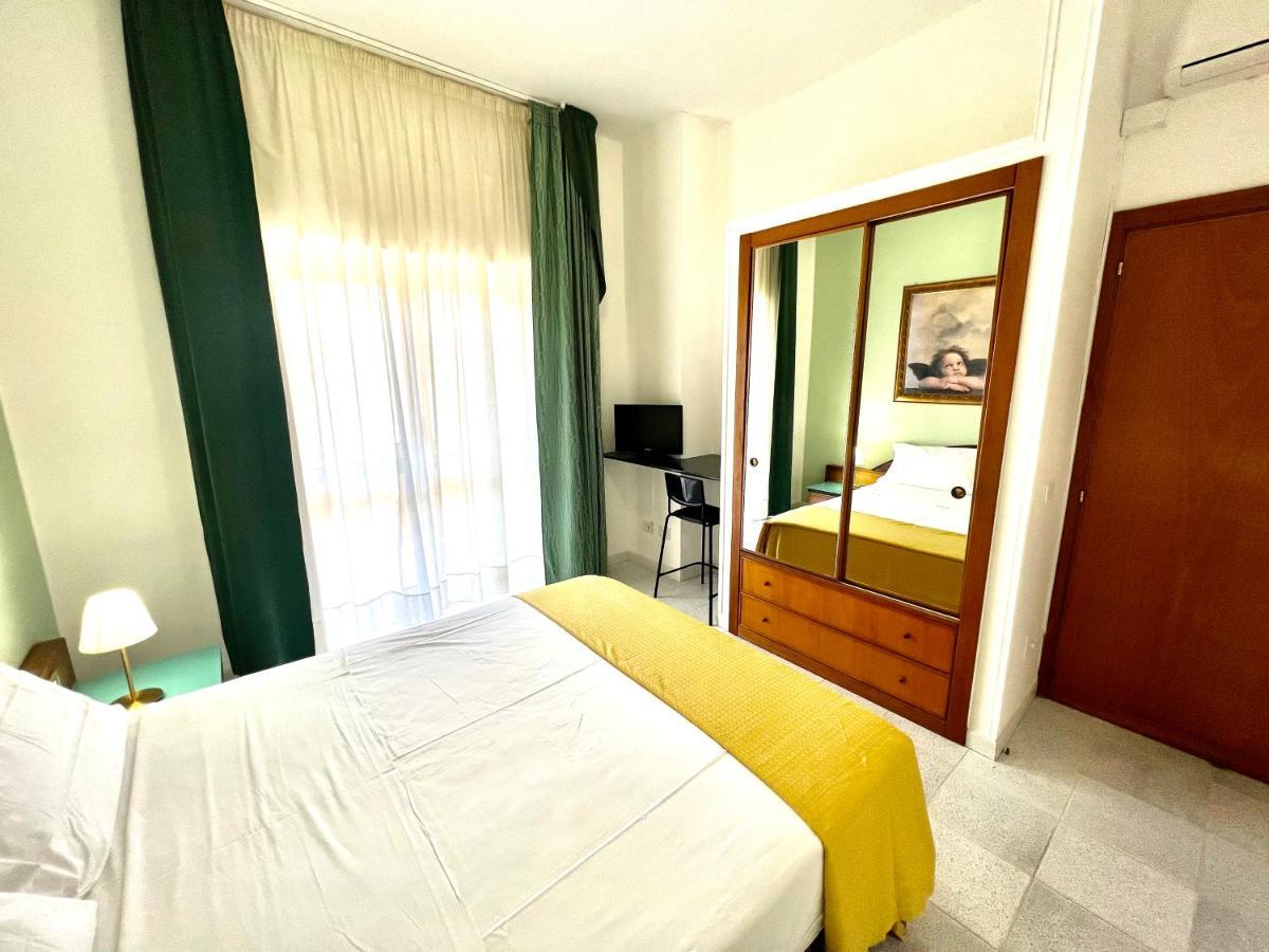 Hotel Minerva โอตรันโต ภายนอก รูปภาพ